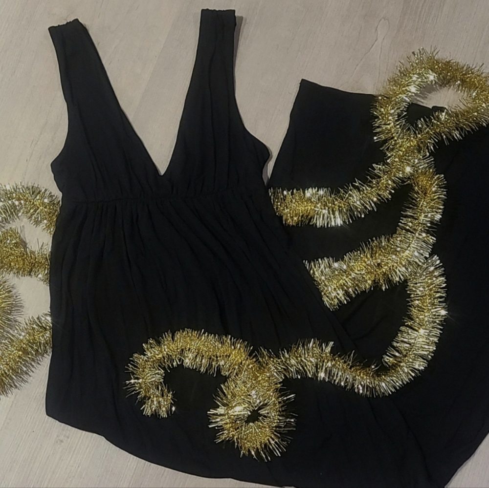 ✨️ empire waistline ✨️ J Crew back maxi dress